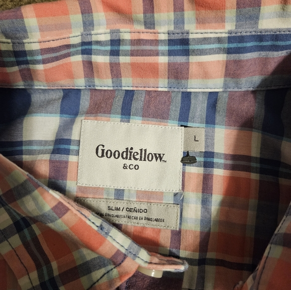 Goodfellow Short Sleeve Button Up - Picture 2 of 2